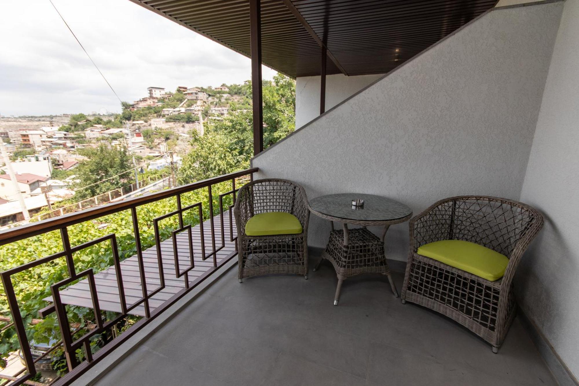Hillside Guest House Jereván Kültér fotó