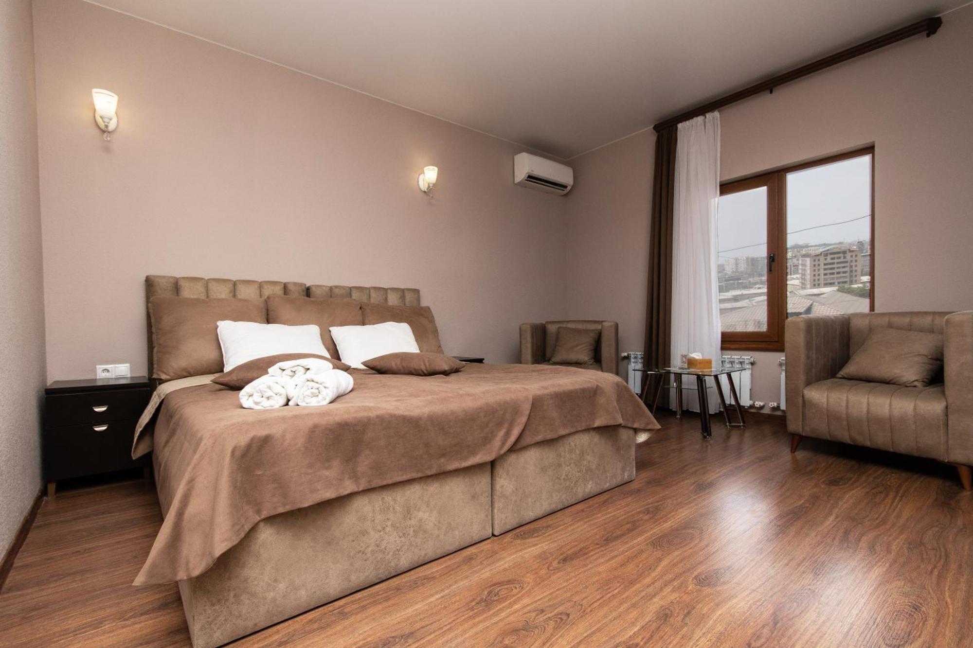 Hillside Guest House Jereván Kültér fotó